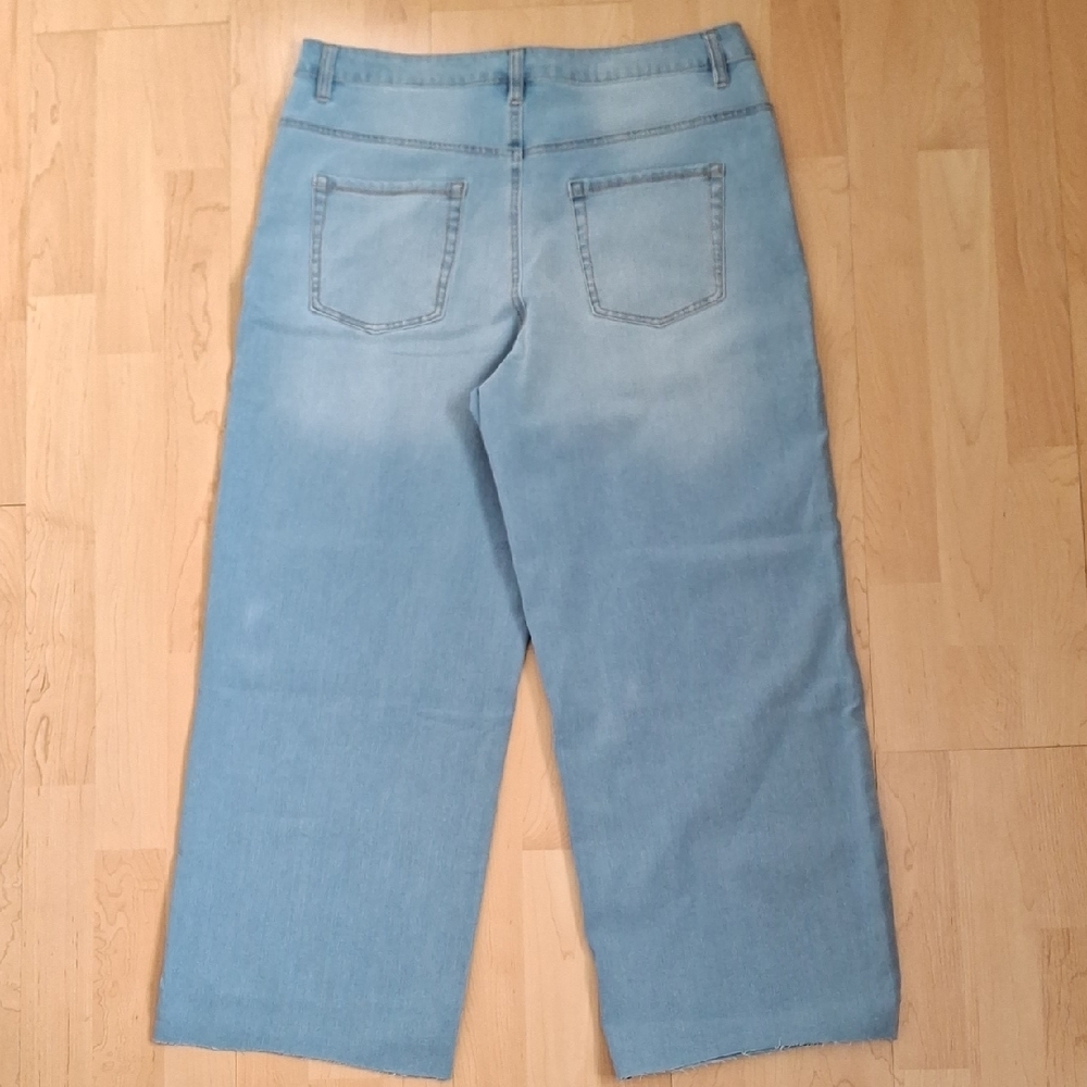 NWT Commando Do-It-All Denim High-Rise Cropped Wide Leg Jeans Size XL - Picture 9 of 9